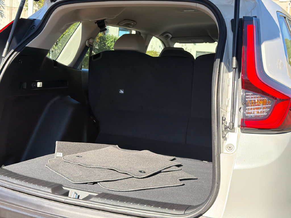 Used 2024 Honda CR-V LX image 7