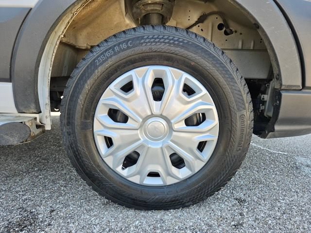 Used 2025 Ford Transit 250 Low Roof w/ Exterior Upgrade Package RWD image 27