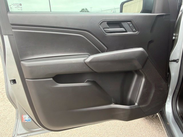 Used 2026 Chevrolet Colorado W/T w/ WT Custom Package RWD image 9