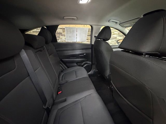 Used 2025 Hyundai Tucson SEL AWD/4WD image 31