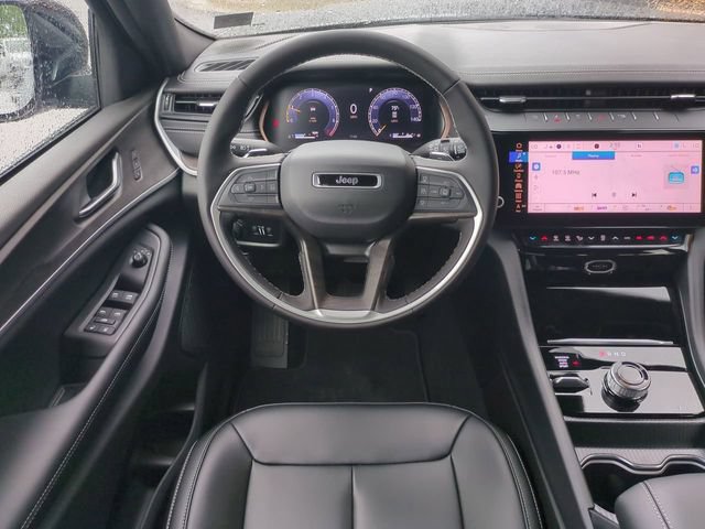 New 2026 Jeep Grand Cherokee L Limited AWD/4WD image 16