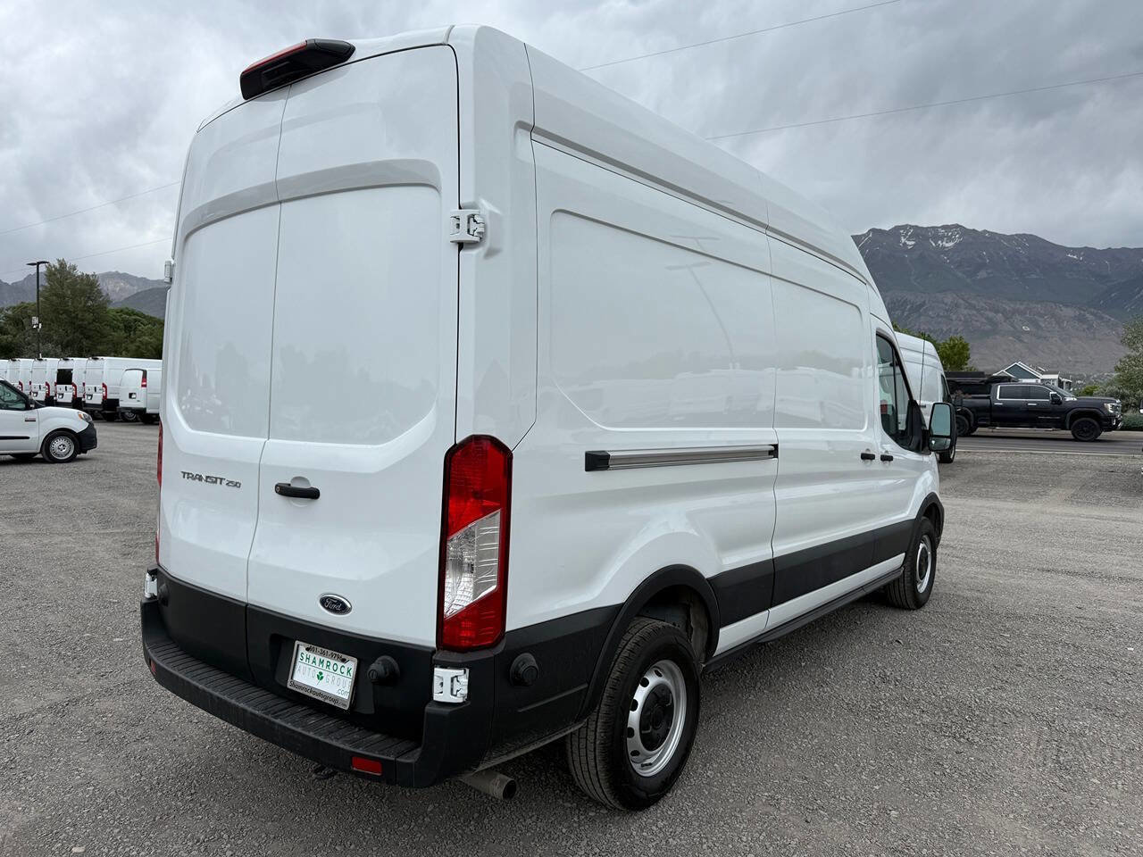Used 2025 Ford Transit 250 148 High Roof w/ Load Area Protection Package RWD image 3