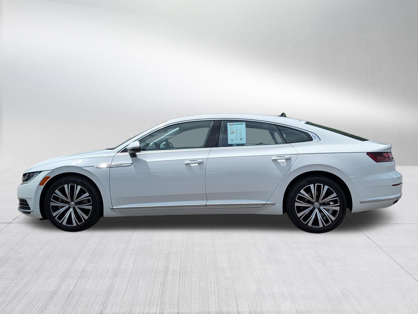 Used 2019 Volkswagen Arteon SE AWD/4WD image 4