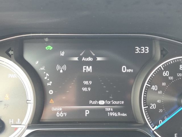 Certified 2021 Toyota Venza XLE w/ Softex Package image 18