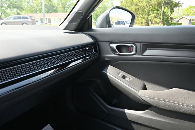 Used 2023 Honda Civic Sport image 27