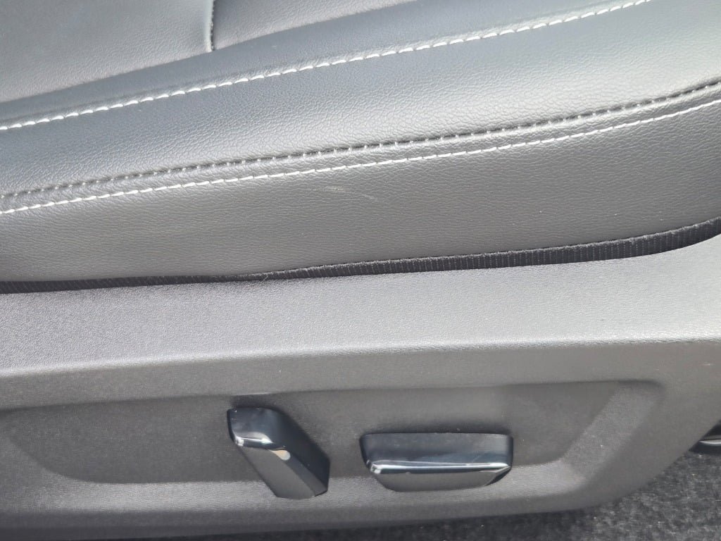 Used 2025 Nissan Murano SL AWD/4WD image 8