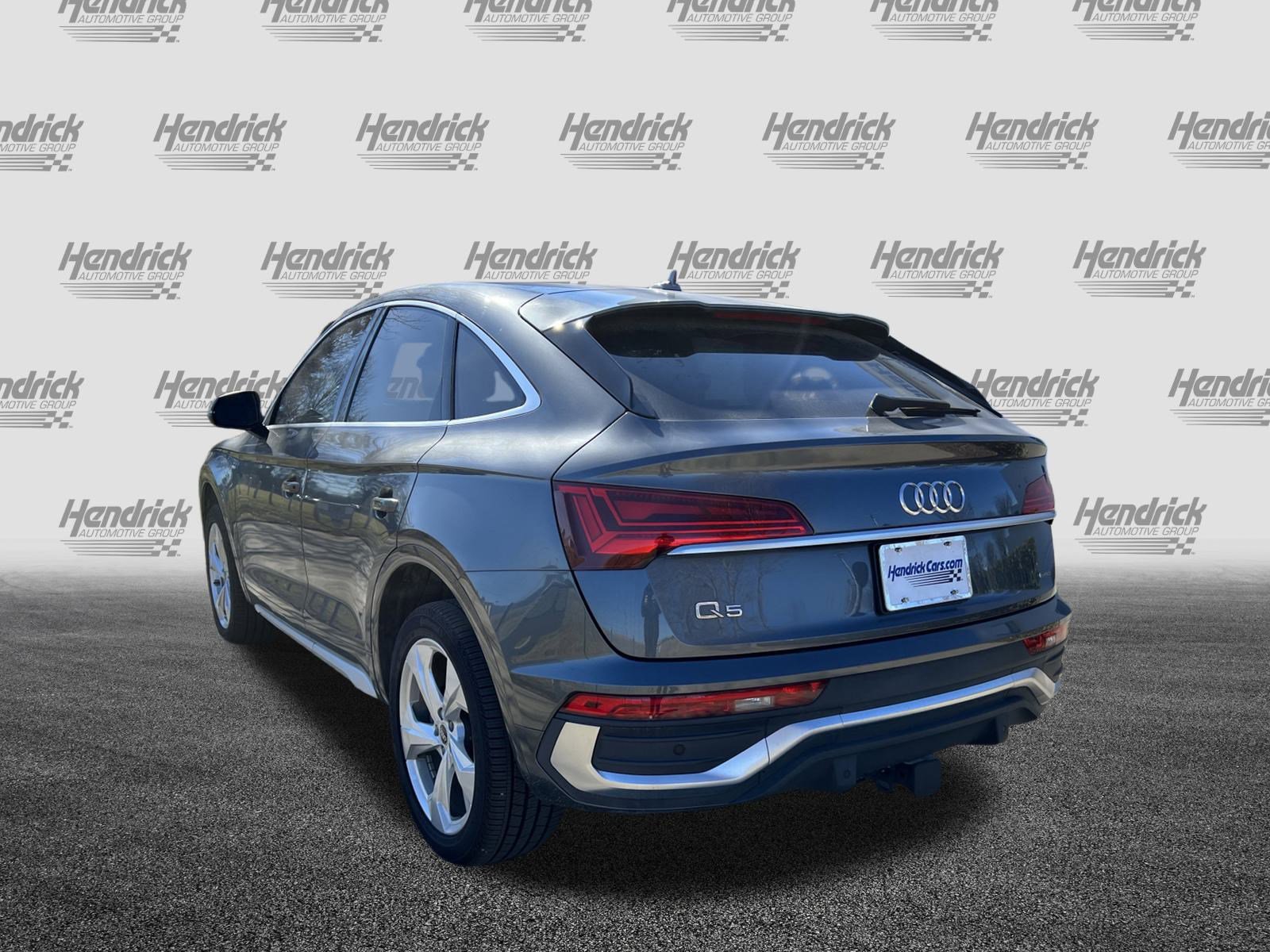 Used 2024 Audi Q5 2.0T Premium Plus w/ Premium Plus Package image 9