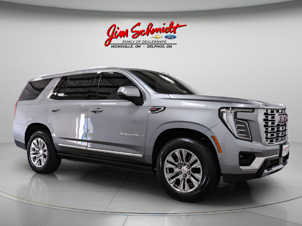 Used 2026 GMC Yukon Denali w/ Sun & Power Step Package