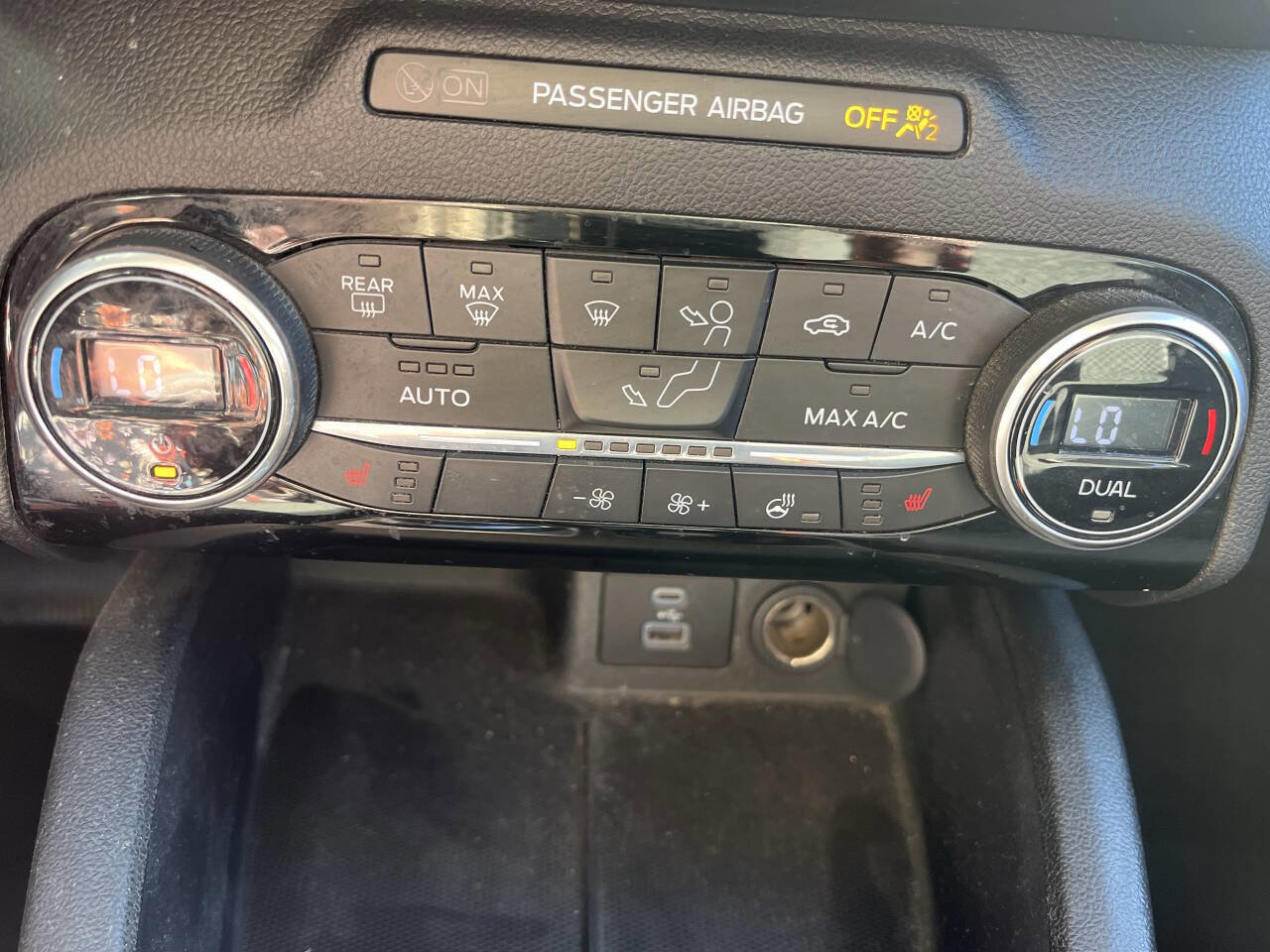 Used 2021 Ford Escape SE w/ Convenience Package image 33