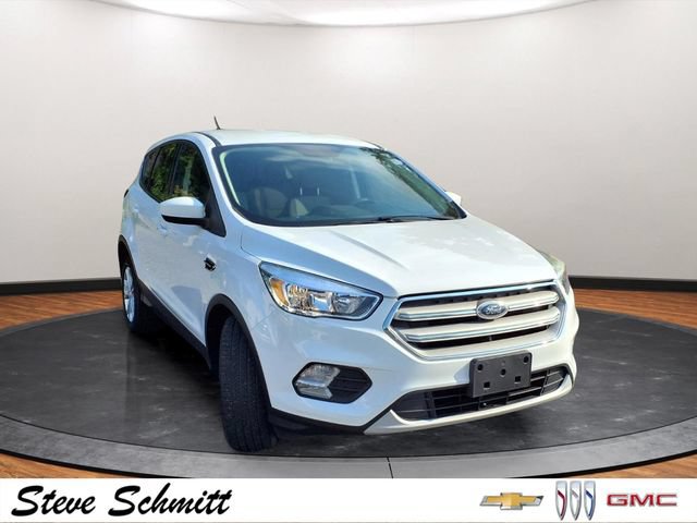 Used 2019 Ford Escape SE FWD image 25