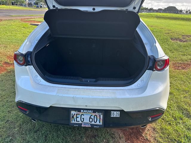 Used 2020 MAZDA MAZDA3 Hatchback w/ Preferred Package FWD image 19