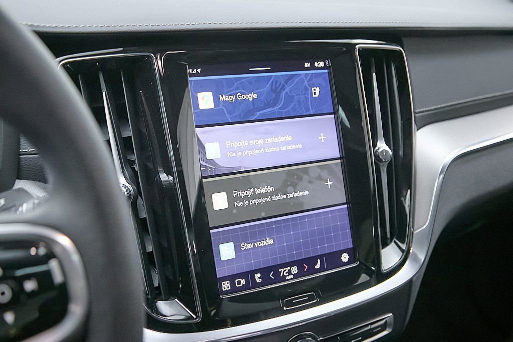 Certified 2023 Volvo S60 T8 Polestar w/ Protection Package image 19