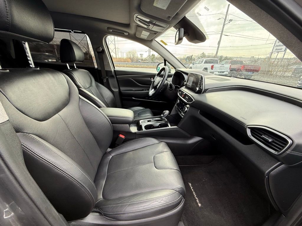 Used 2020 Hyundai Santa Fe Limited image 30