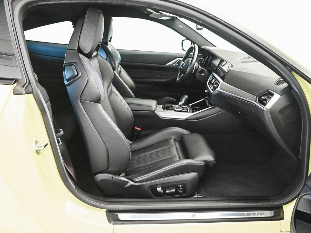 Used 2023 BMW M4 Competition RWD image 32