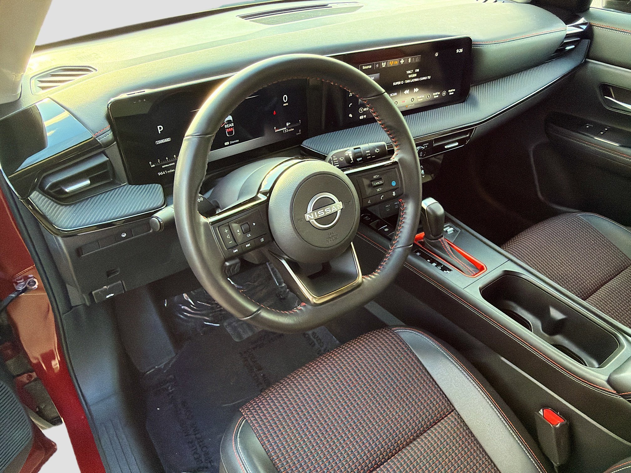 Used 2025 Nissan Kicks SR image 24