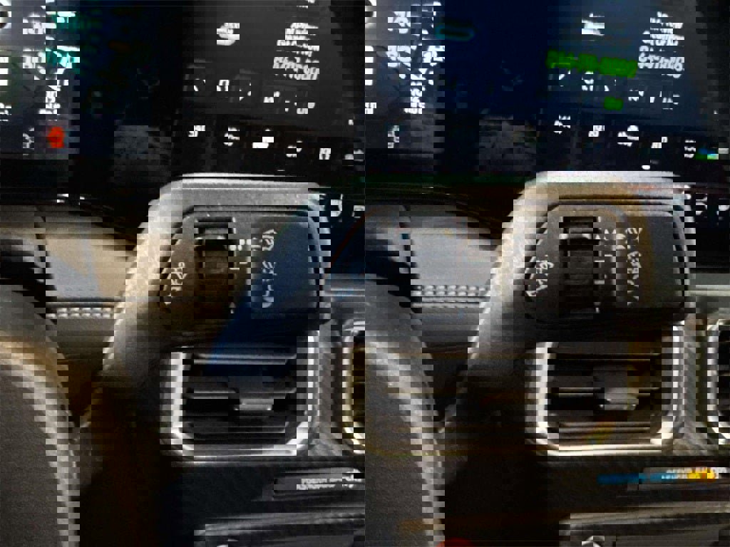 Used 2024 Ford Mustang GT Premium image 26