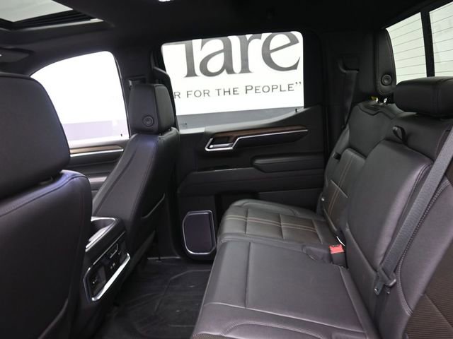 Used 2022 Chevrolet Silverado 1500 High Country w/ High Country Premium Package image 22