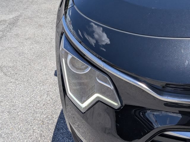 Used 2025 Kia Niro EX Touring FWD image 9