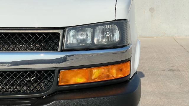 Used 2017 Chevrolet Express 2500 LT w/ LT Preferred Equipment Group image 80