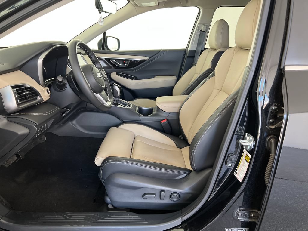 Used 2025 Subaru Outback Limited w/ Popular Package #2 AWD/4WD image 12