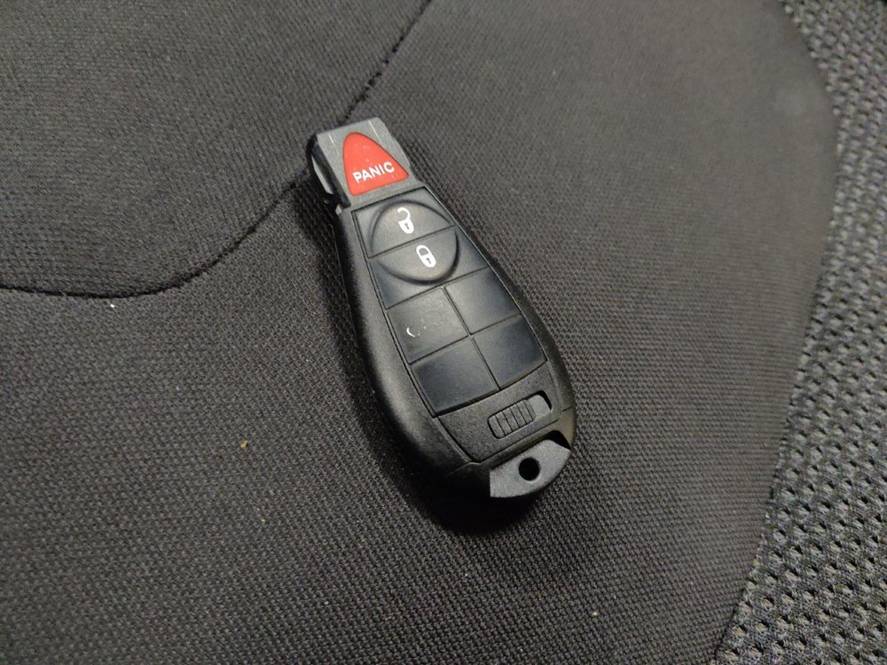 Used 2019 Jeep Cherokee Latitude w/ Popular Appearance Group image 32