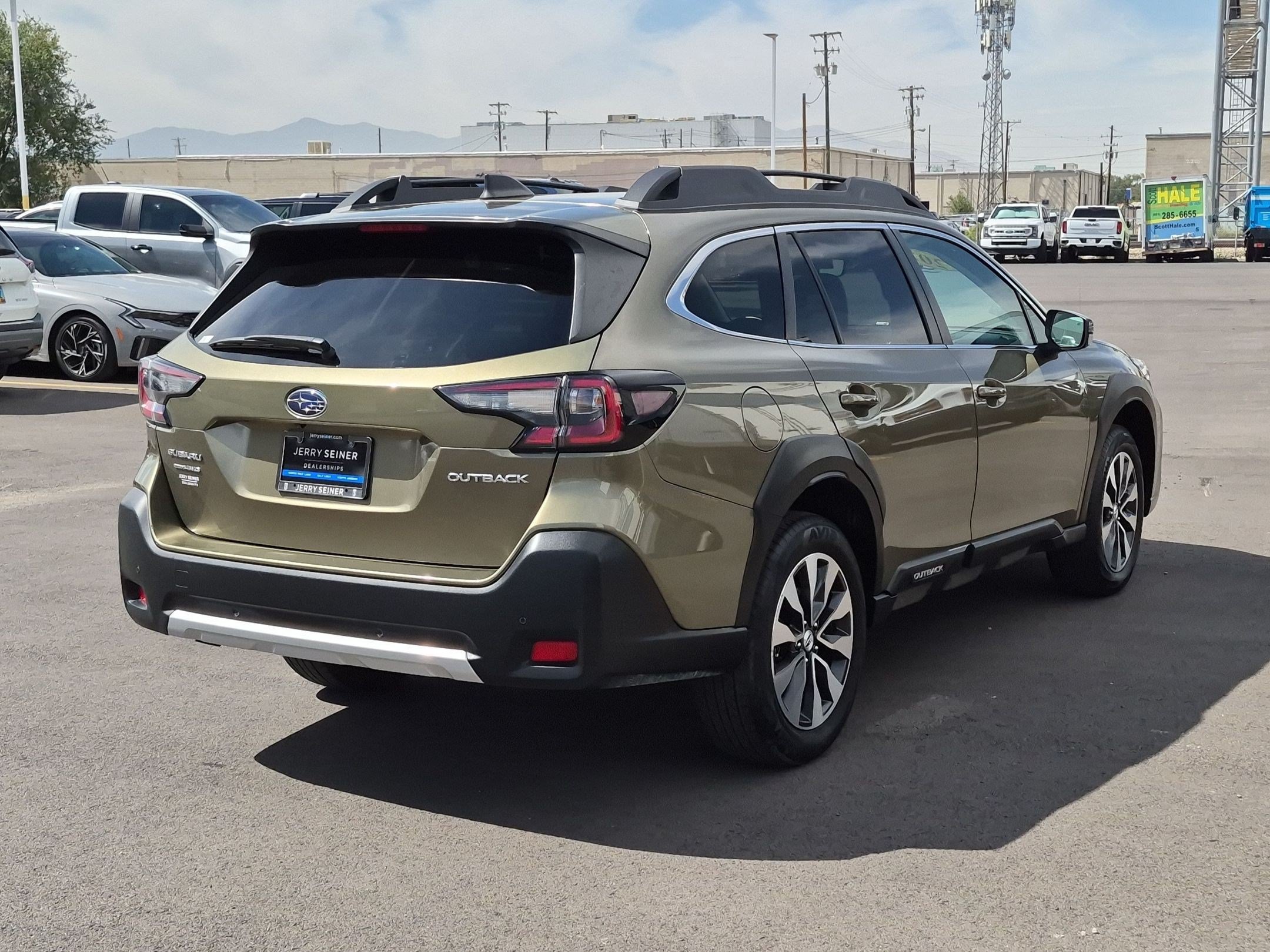 Used 2024 Subaru Outback Limited AWD/4WD image 6