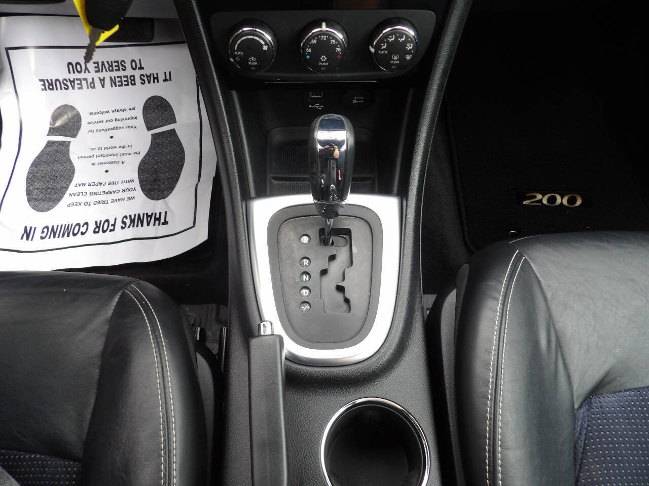 Used 2012 Chrysler 200 S image 36