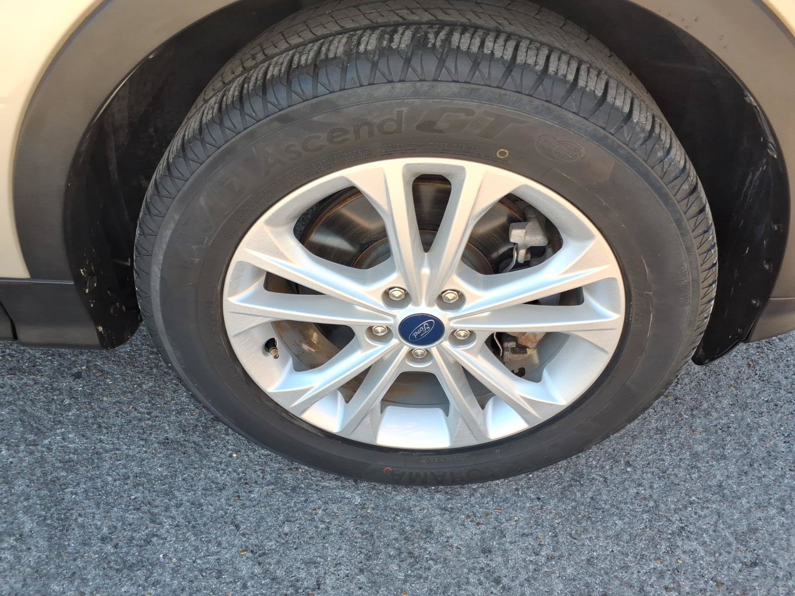 Used 2018 Ford Escape SEL AWD/4WD image 7