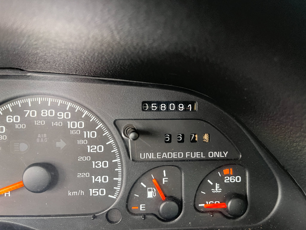 Used 1996 Chevrolet Camaro Z28 RWD image 35
