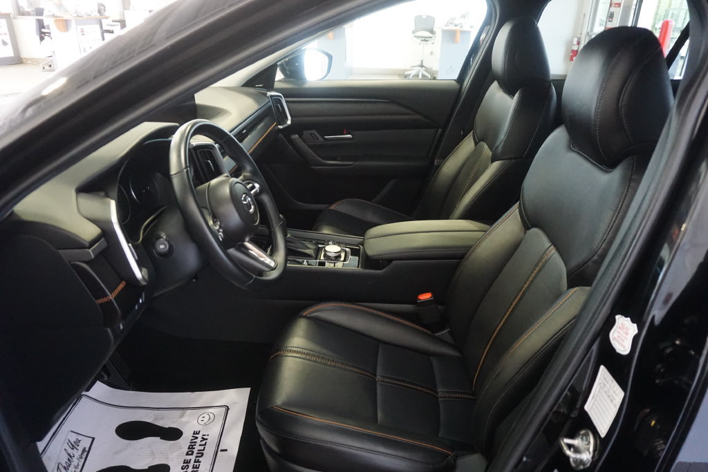 Used 2025 MAZDA CX-50 AWD 2.5 Hybrid w/ Premium Pkg image 21