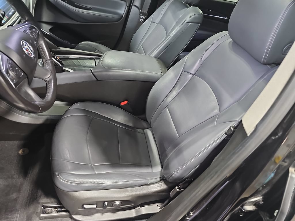 Used 2021 Buick Enclave Essence w/ Sound and Sites Package AWD/4WD image 15