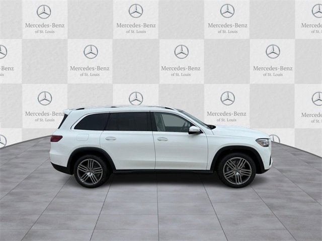 New 2026 Mercedes-Benz GLS 450 4MATIC image 2