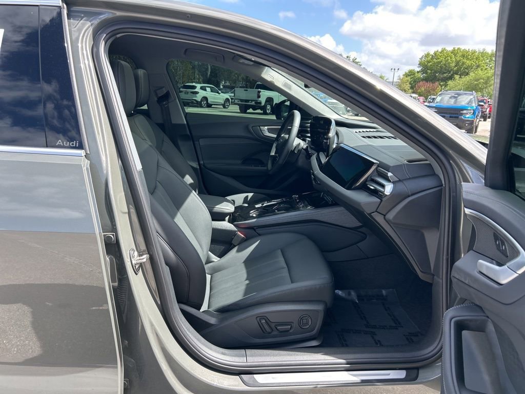 Used 2025 Audi A5 2.0T Premium Plus w/ Premium Plus image 40