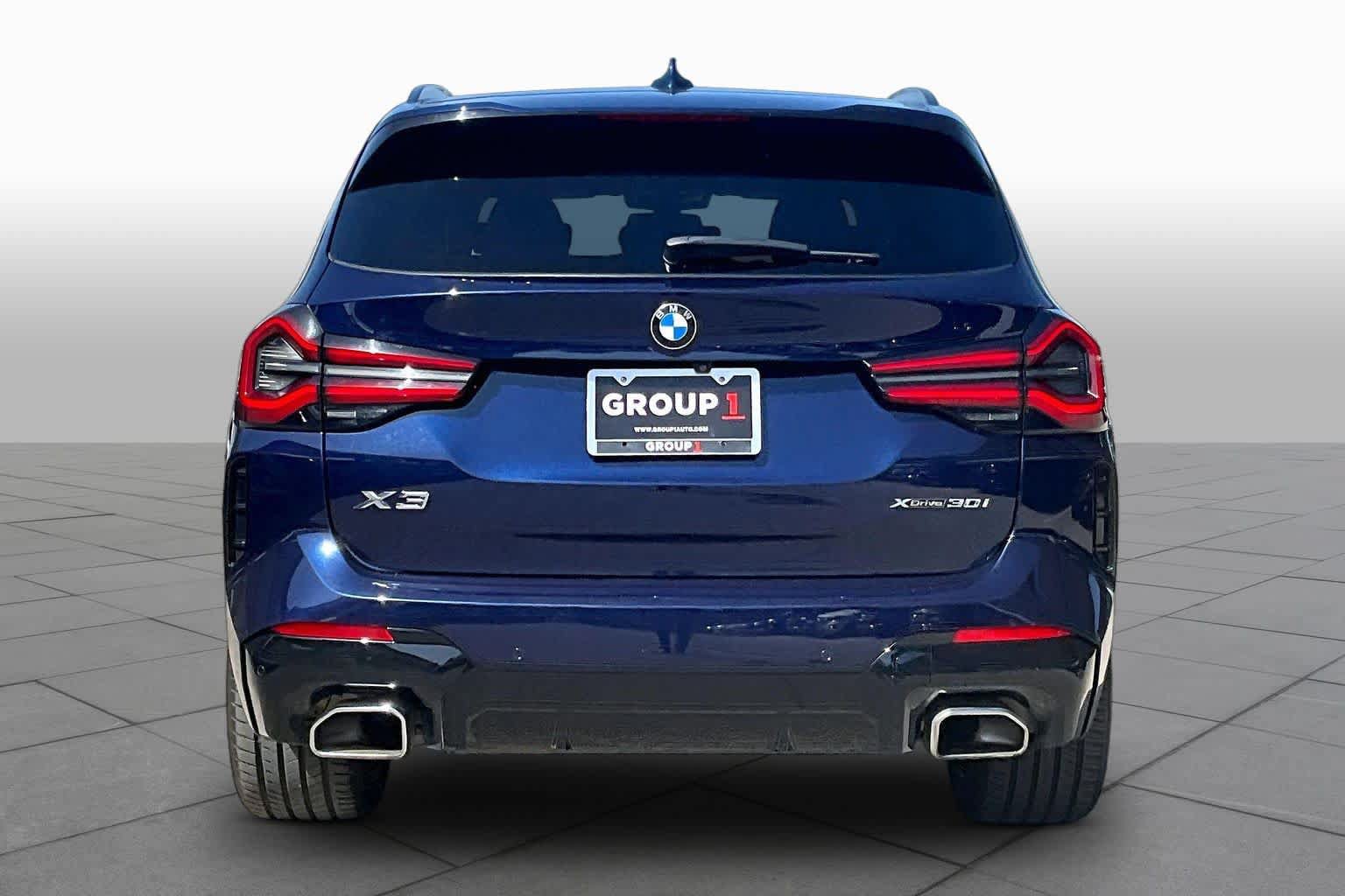 Used 2022 BMW X3 xDrive30i w/ M Sport Package 2 AWD/4WD image 5