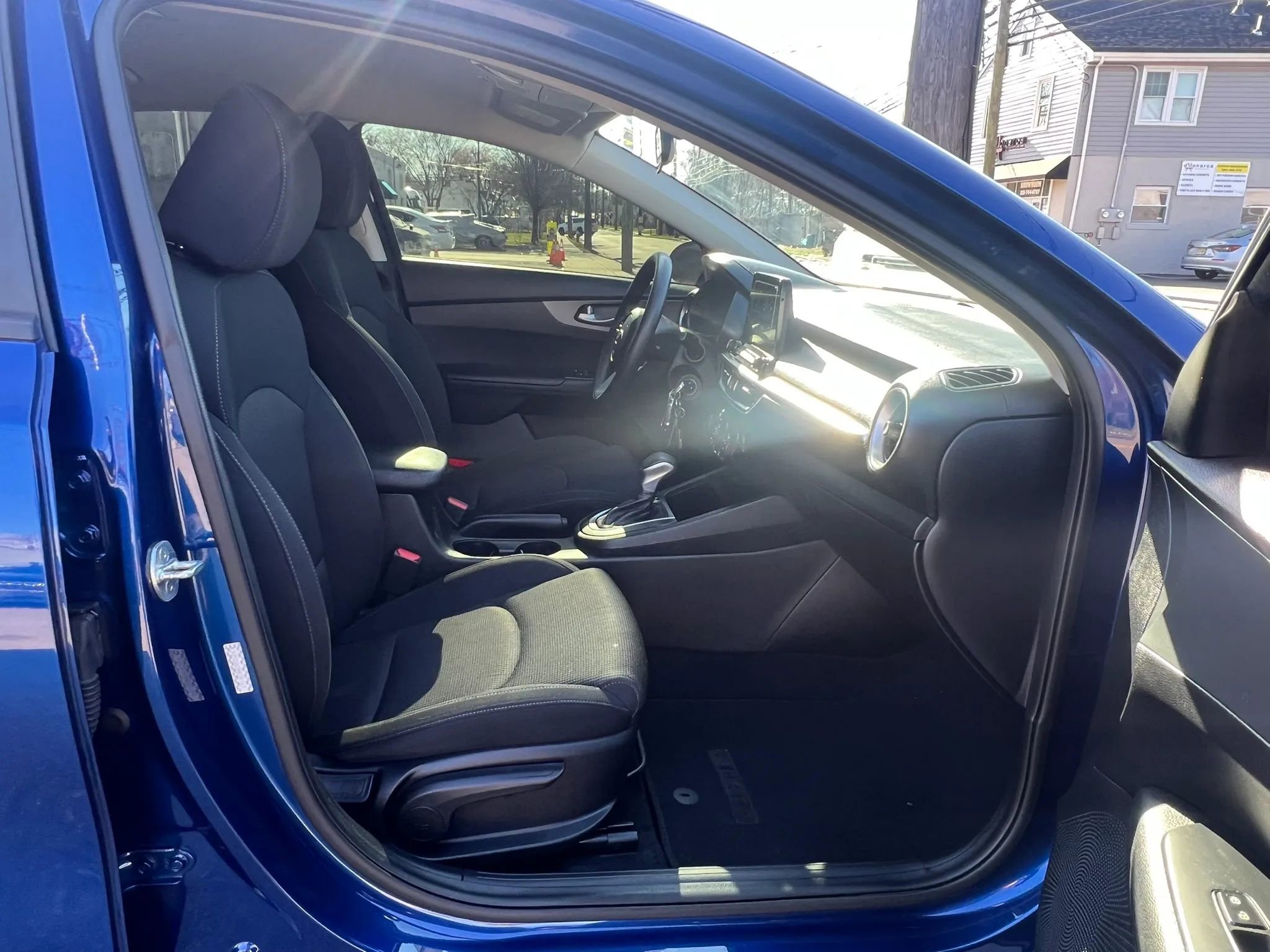 Used 2021 Kia Forte LXS image 30