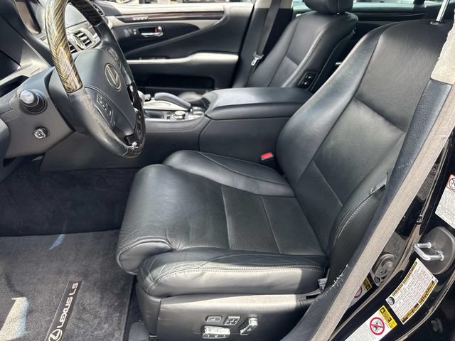 Used 2016 Lexus LS 460 L RWD image 18