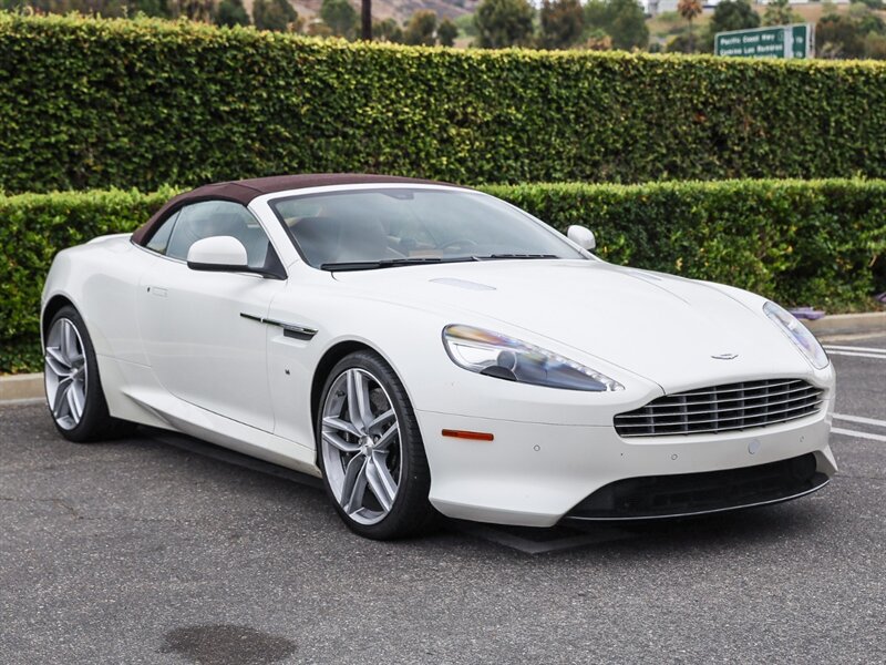 Used 2016 Aston Martin DB9 GT RWD image 24