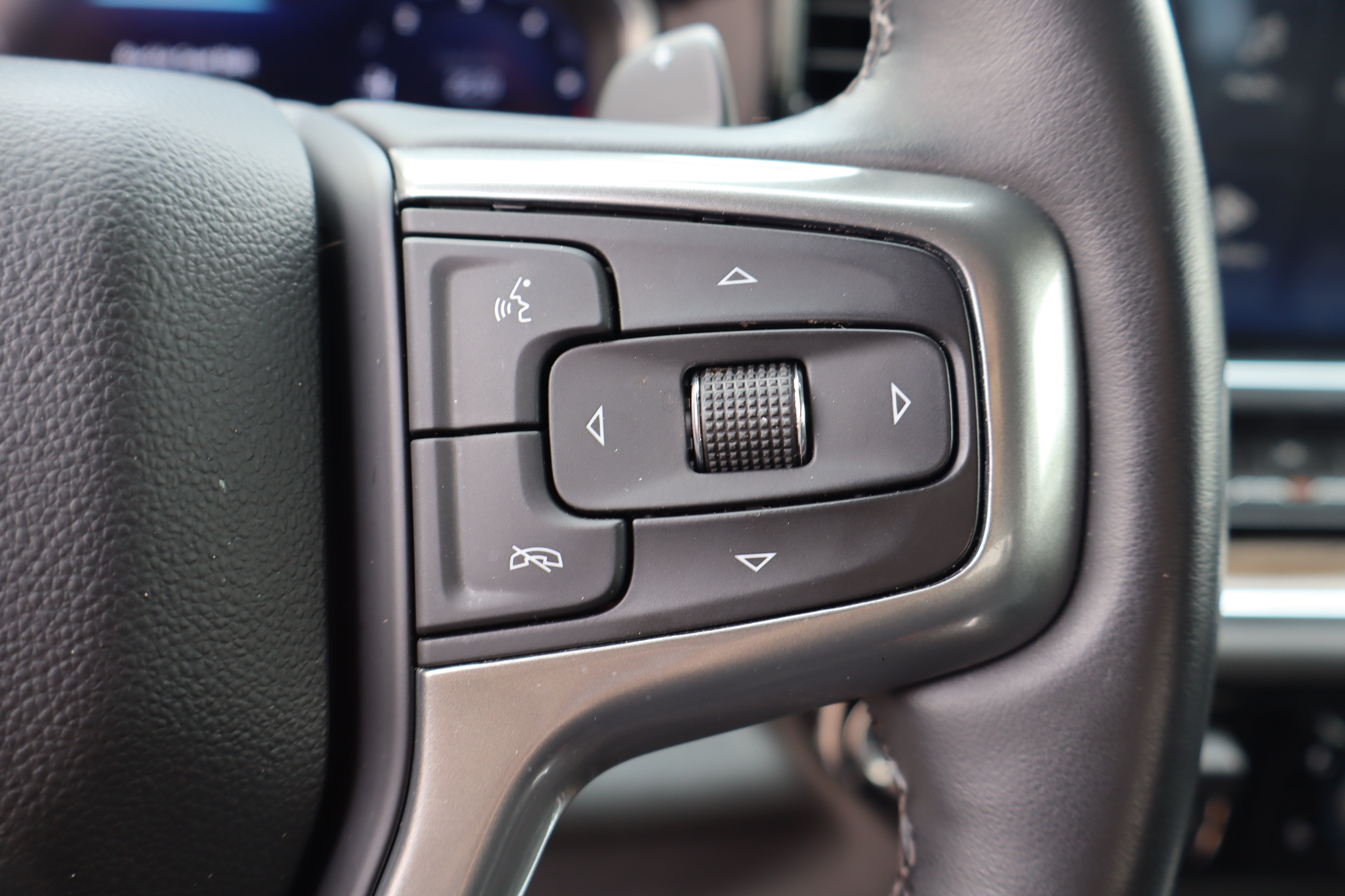 Used 2023 Chevrolet Silverado 1500 RST w/ LPO, Liner Protection Package AWD/4WD image 21