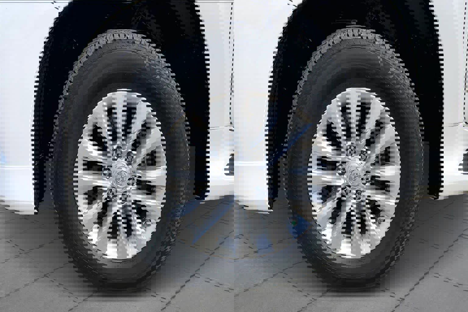 Used 2019 Lexus GX 460 Premium image 11