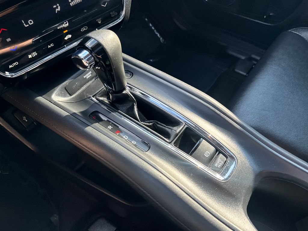 Used 2017 Honda HR-V EX-L image 25