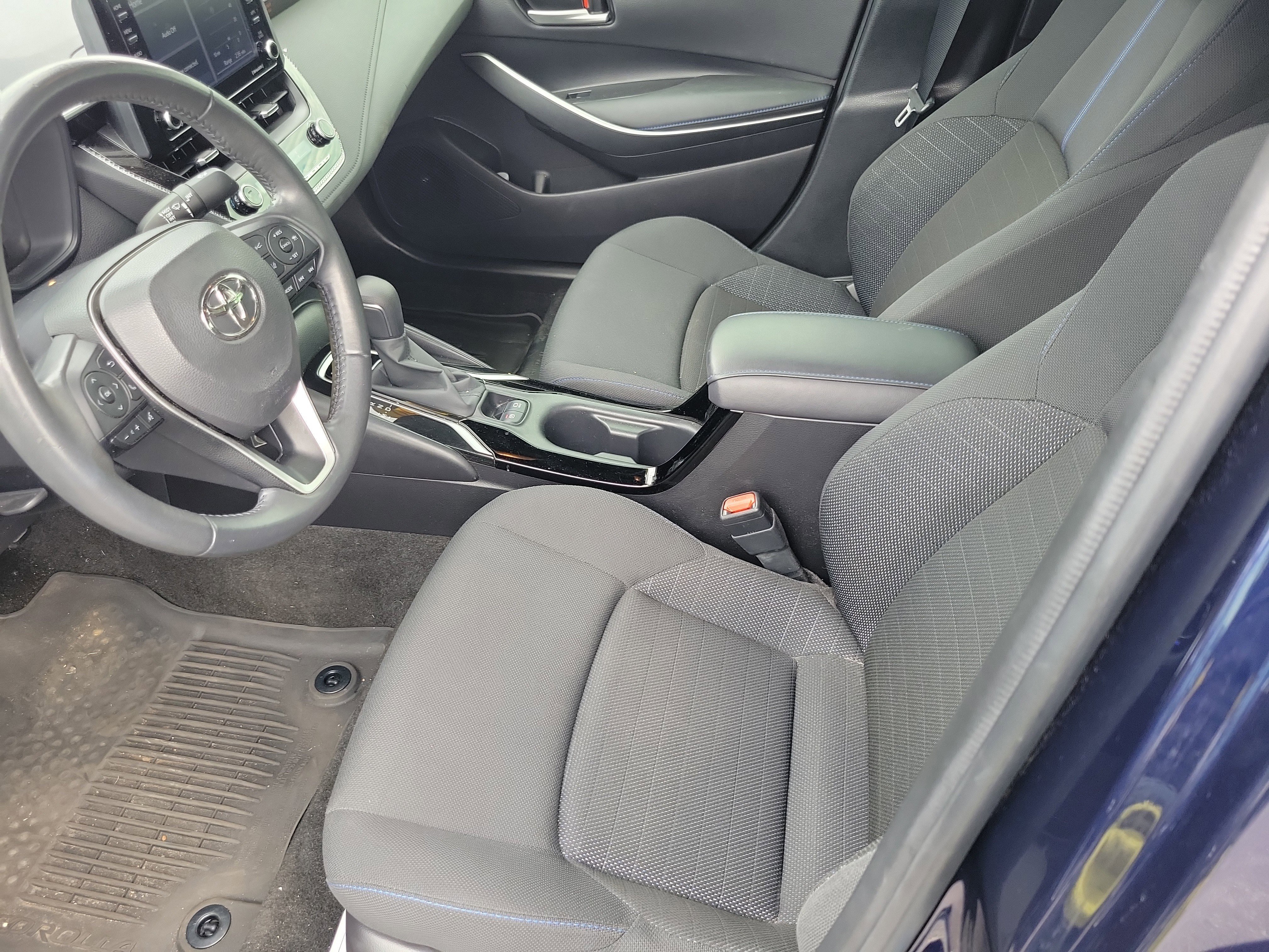 Used 2022 Toyota Corolla SE image 17