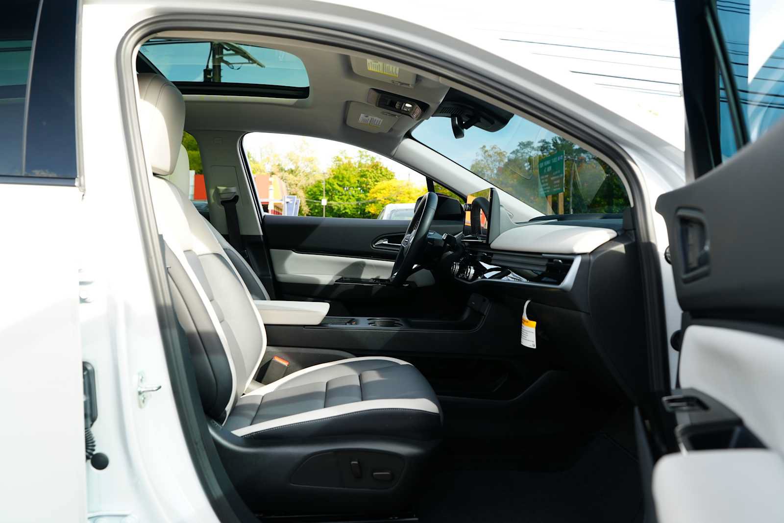 Used 2025 Honda Prologue Elite image 29