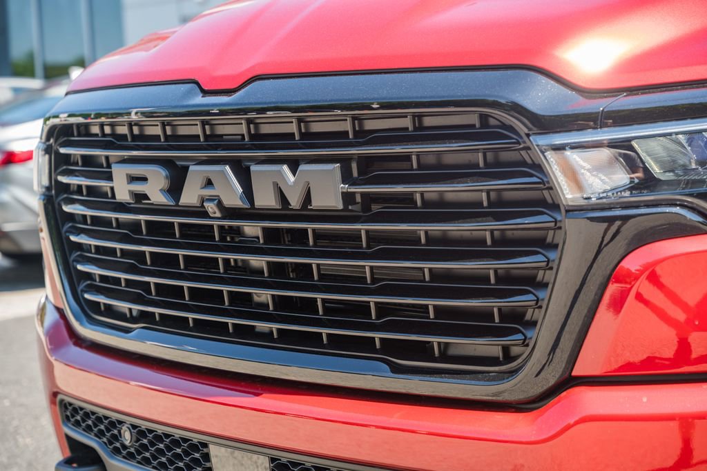 New 2026 RAM 1500 Laramie AWD/4WD image 12