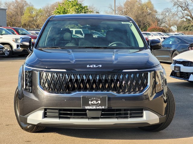 New 2026 Kia Carnival FWD image 2