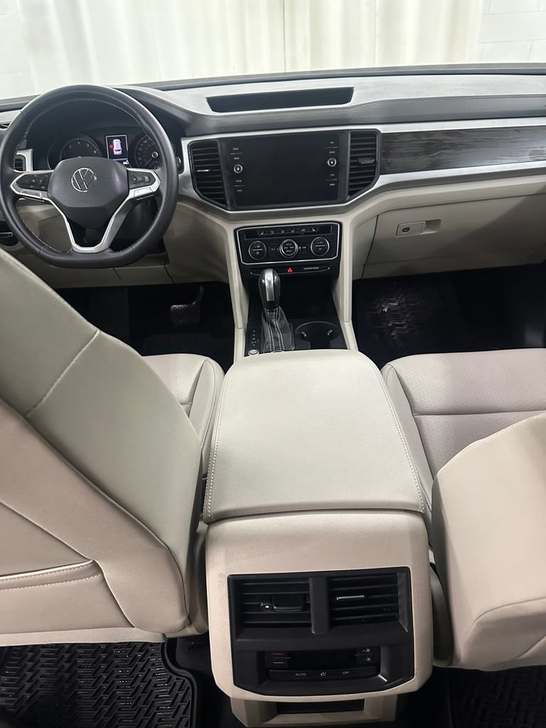 Used 2021 Volkswagen Atlas SE AWD/4WD image 19