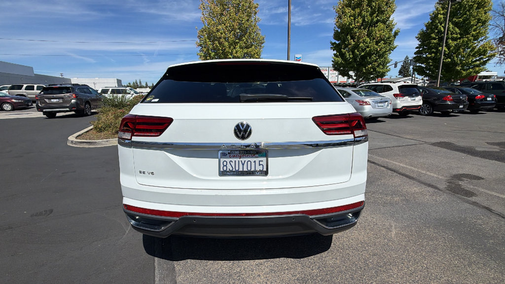 Used 2020 Volkswagen Atlas Cross Sport SE w/ Panoramic Sunroof Package FWD image 5