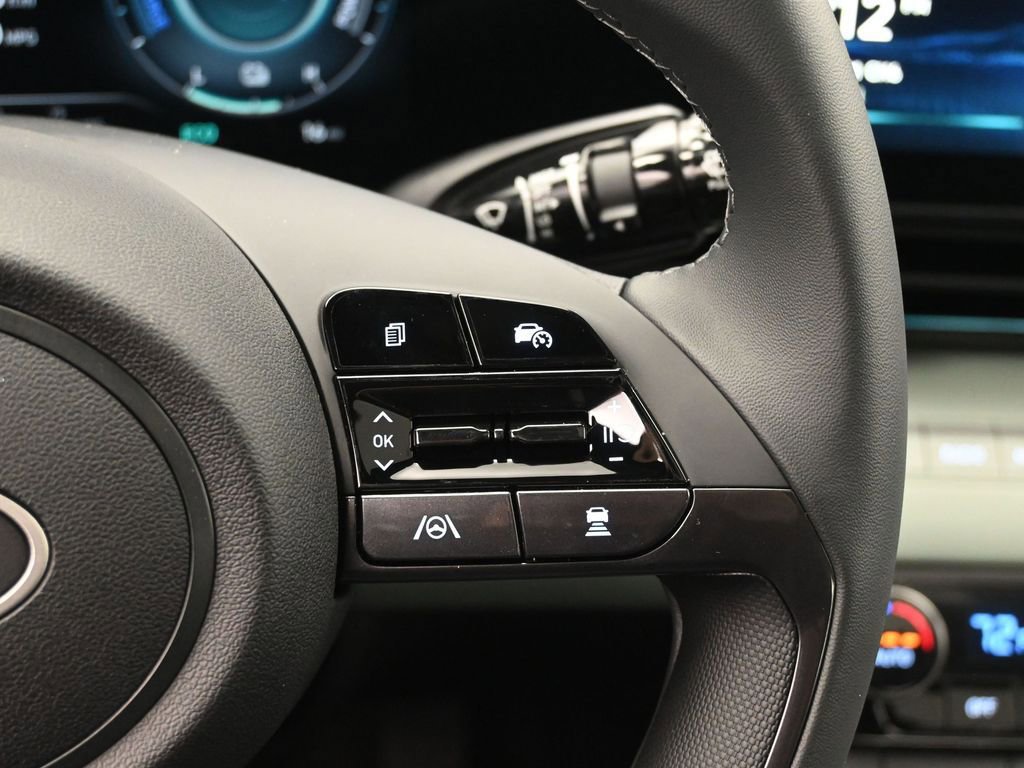 New 2026 Hyundai Elantra Limited w/ Cargo Package image 12