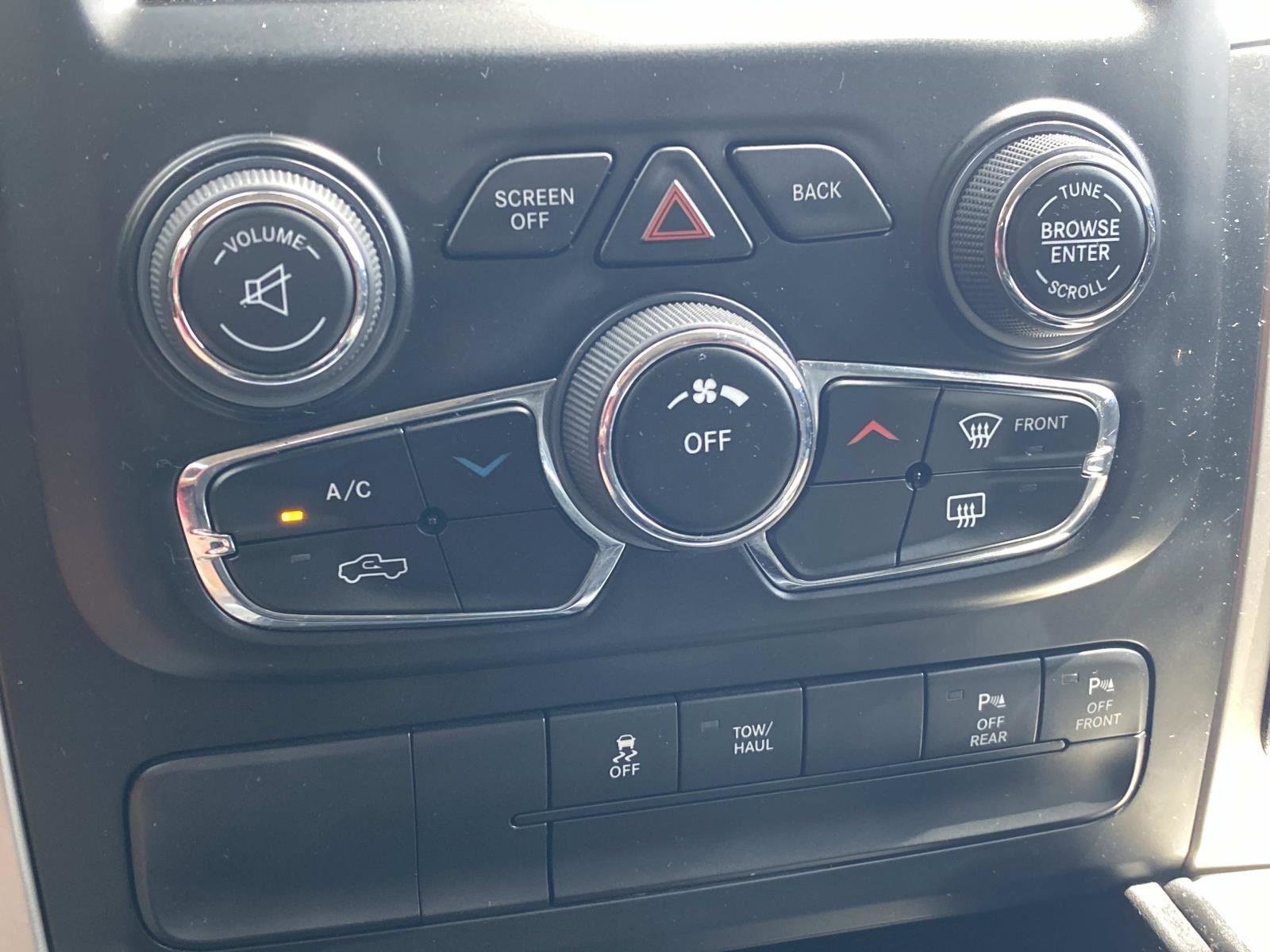 Used 2015 RAM 1500 Lone Star RWD image 30