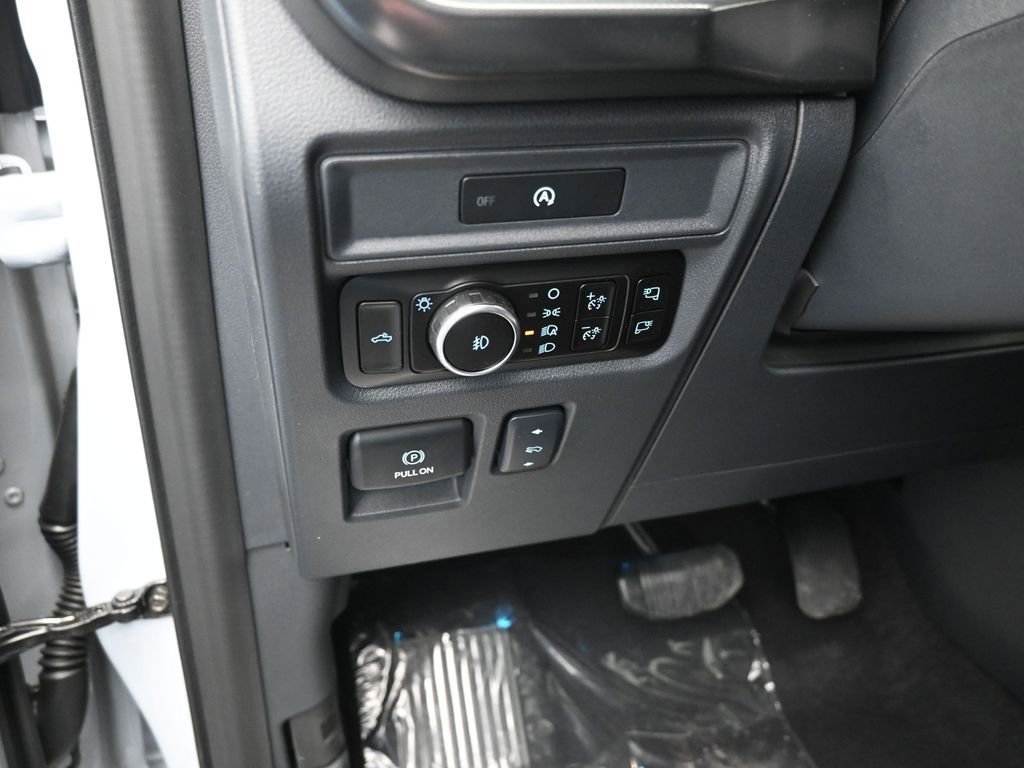 New 2025 Ford F150 Platinum w/ Equipment Group 702A High AWD/4WD image 13