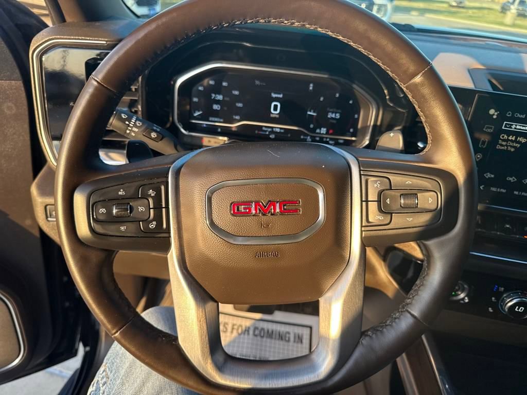 Used 2023 GMC Sierra 1500 SLT image 13